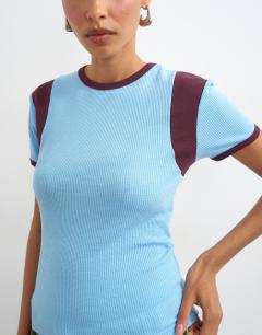 Model wearing Waffle colourblock tee in blue