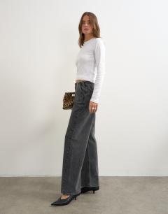 Model wearing Waistbandless relaxed straight jean in washed black