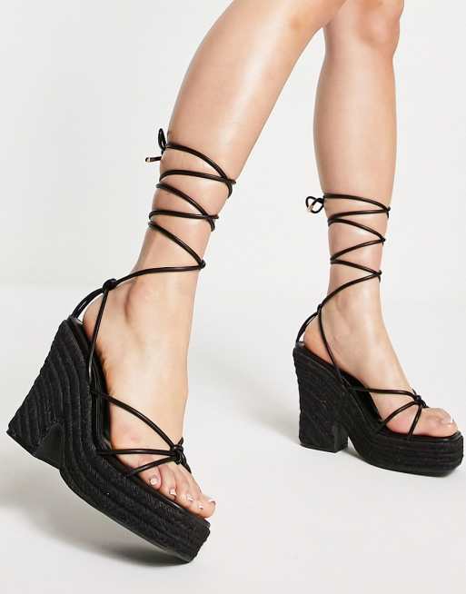 Topshop Wavy Espadrilles nere con zeppe e lacci ASOS