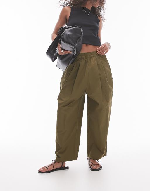 Topshop – Wciągane plisowane spodnie z balonowymi nogawkami w kolorze khaki