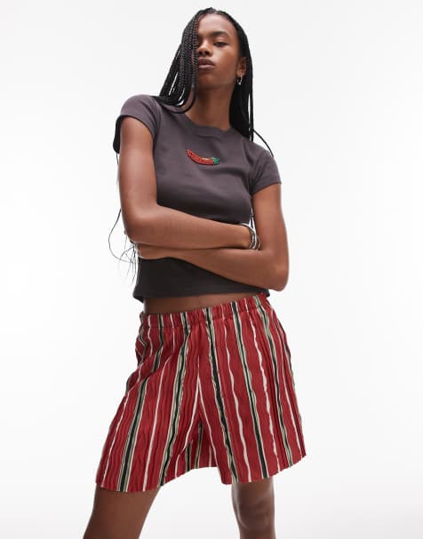Topshop – Weit geschnittene Plissee-Shorts in gestreiftem Rot - view 1