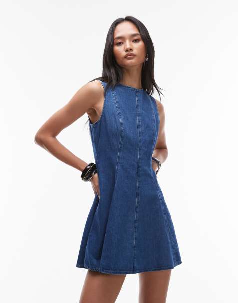Topshop – Weites Mini-Jeanskleid in Mittelblau mit Ziernaht - view 1