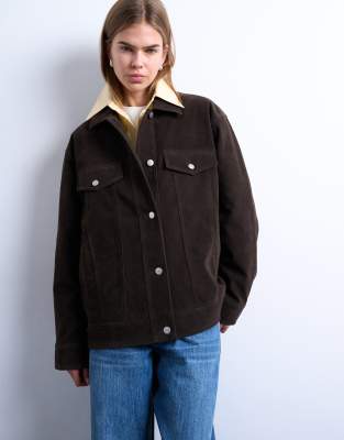 Topshop - Westernjacke aus Wildlederimitat in Braun-Brown