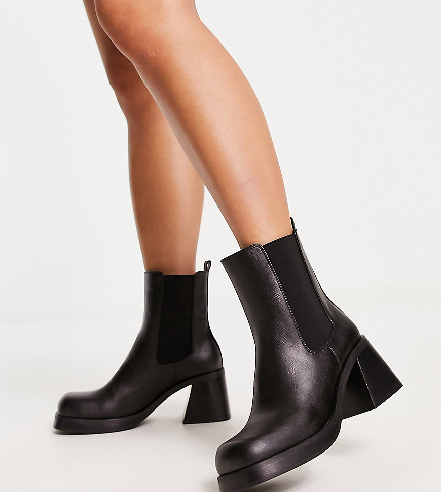 Topshop Wide Fit bay square toe heeled chelsea boot in black