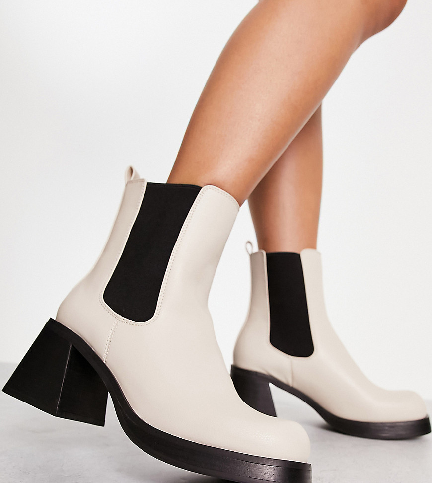 Wide Fit Bay square toe heeled chelsea boots in off white