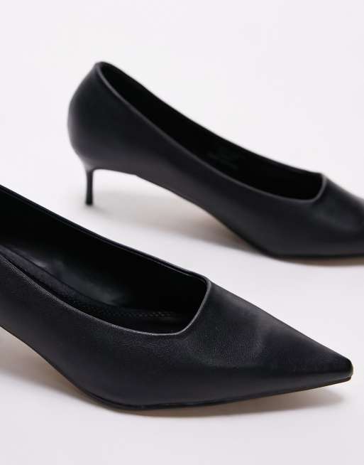 Black leather kitten heel hot sale shoes