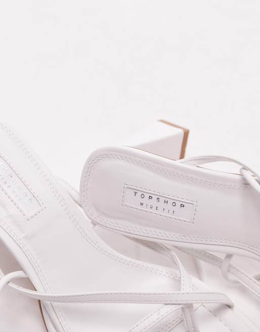 Topshop Wide Fit – Ellis – Geschnürte Sandalen in Weiß mit Blockabsatz, 4 von 4