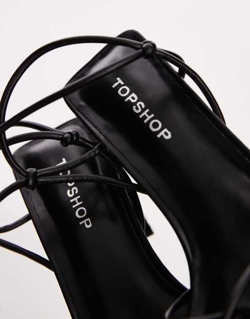 Topshop Wide Fit – Georgina – Svarta klackskor med remmar, 3 av 4