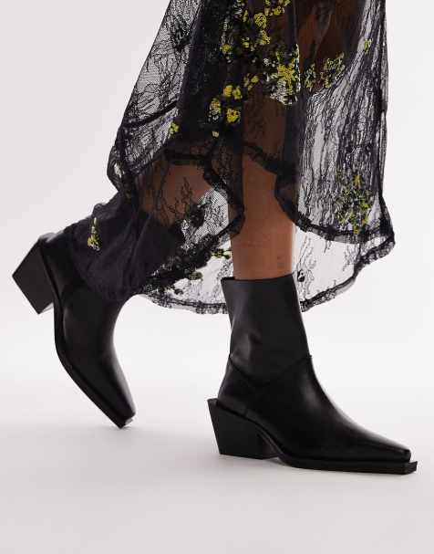 Topshop Wide Fit – Maddy – Cowboystiefel aus Leder in Schwarz mit weiter Passform - view 1