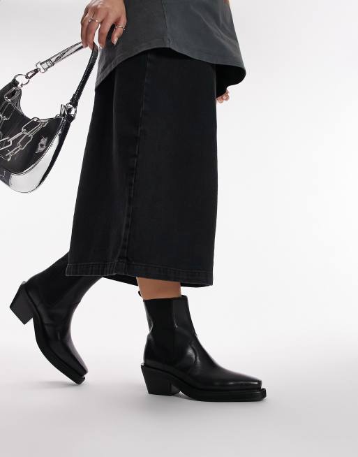 Topshop Wide Fit – Meave – Czarne skórzane spodnie kowbojskie o długości za kostkę