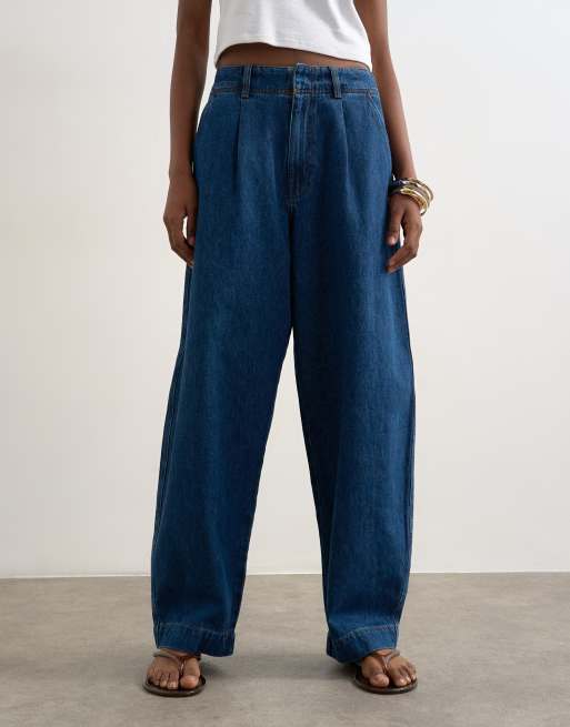 Topshop wide leg pleated tailored jeans in indigo, 2 of 7