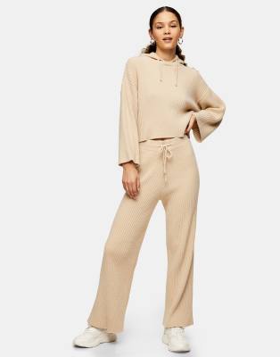 https://images.asos-media.com/products/topshop-wide-leg-soft-ribbed-trousers-in-beige/23898049-1-rust?$n_640w$&wid=513&fit=constrain