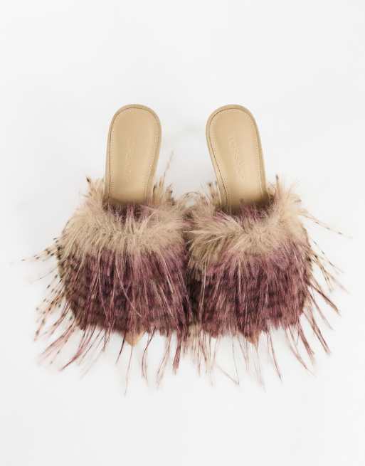 Topshop Winter faux fur peep heeled sandal in beige, 3 of 4