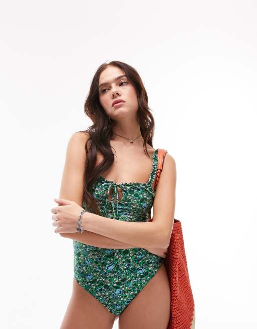 Topshop – Wykończony falbanką strój kąpielowy w zielony wzór w łączkę 