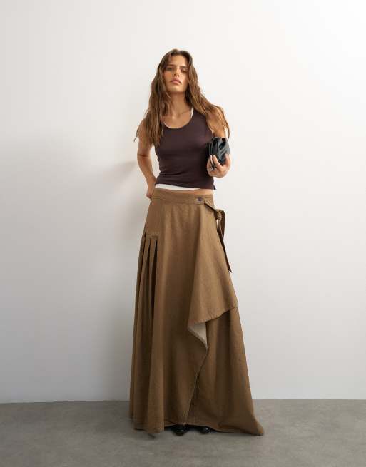 Topshop X Cara - falda vaquera con drapeado waterfall y pliegues en camel, 3 de 5