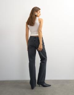 Model wearing X Cara high rise slim straight jean in washed black