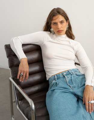 Topshop X Cara Seamed Long Sleeve T-shirt In White