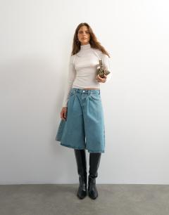 Model wearing X Cara seamed long sleeve T-shirt in ecru