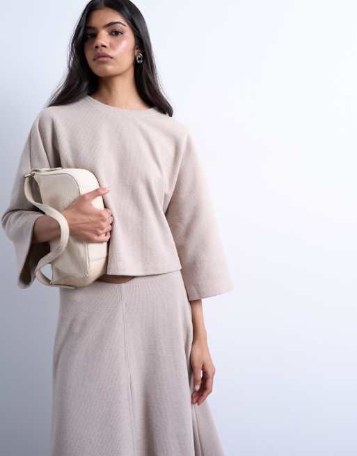 Topshop - Zacht cropped T-shirt met superwijde mouwen in taupe, deel van co-ord set