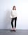 Thumbnail 1 van 4