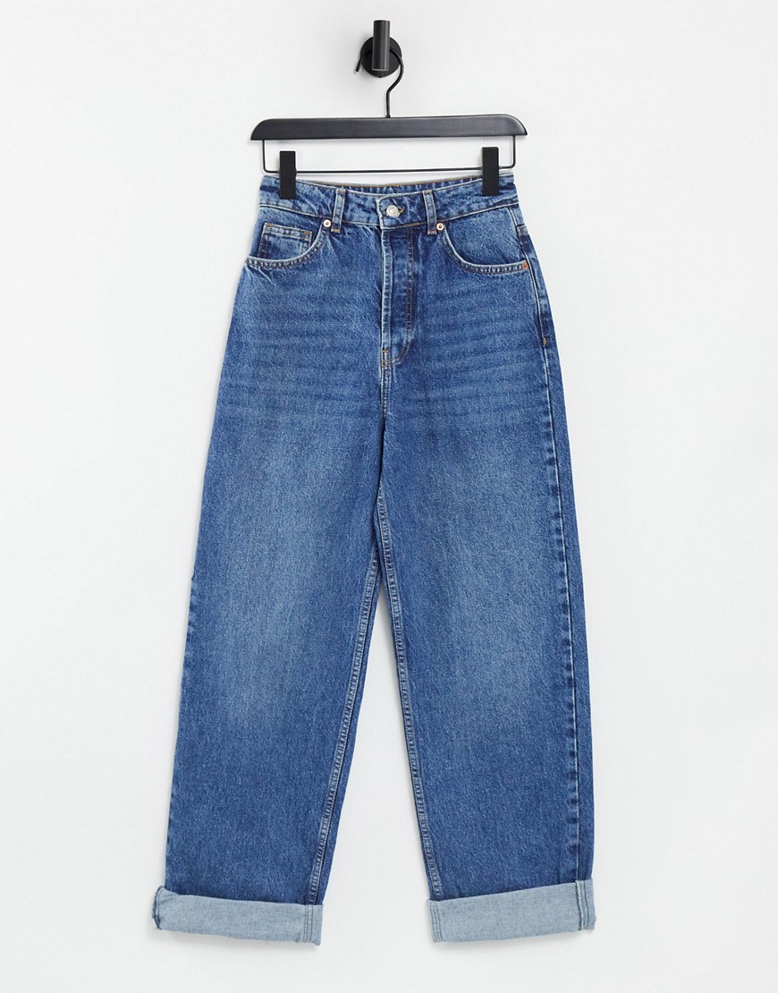 Topshop - Zed - Oversized mom jeans in middenblauwe wassing