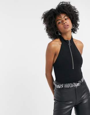 zip front sleeveless top