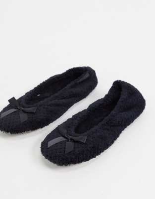 totes isotoner slippers