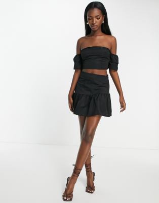 Trendyol - Completo nero con top a fascia e gonna in coordinato  donna Nero - immagine1