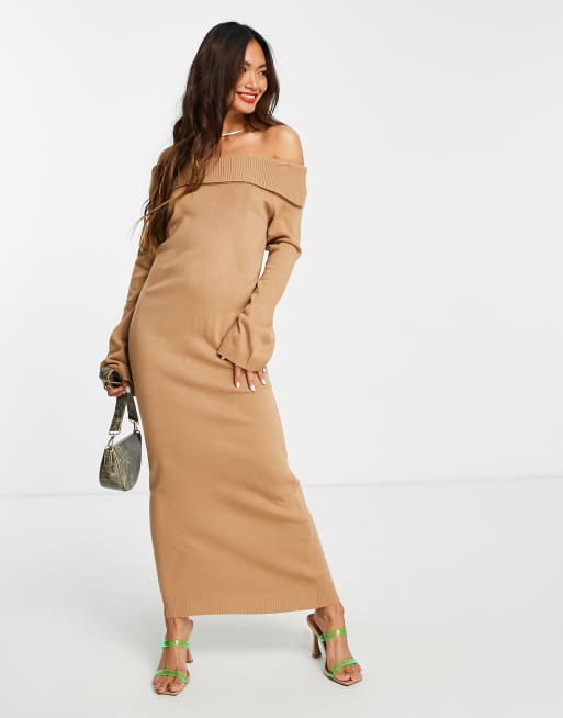 Off shoulder 2025 beige dress