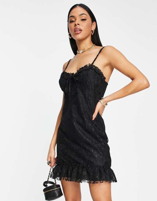Trendyol - Vestito con spalline sottili corto in pizzo nero