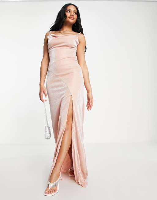 Trendyol - Vestito lungo con spalline molto sottili, colore rosa