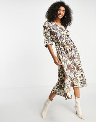Trendyol - Vestito midi a portafoglio color crema a fiori-Bianco