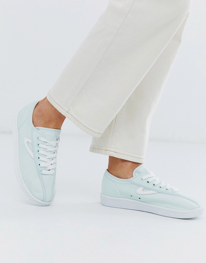 Tretorn lace up trainers in mint-White
