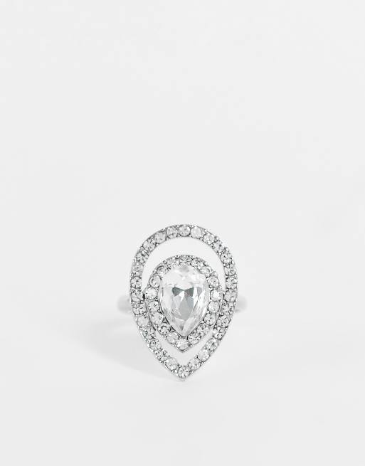 True Decadence - Anello color argento con goccia in cristallo