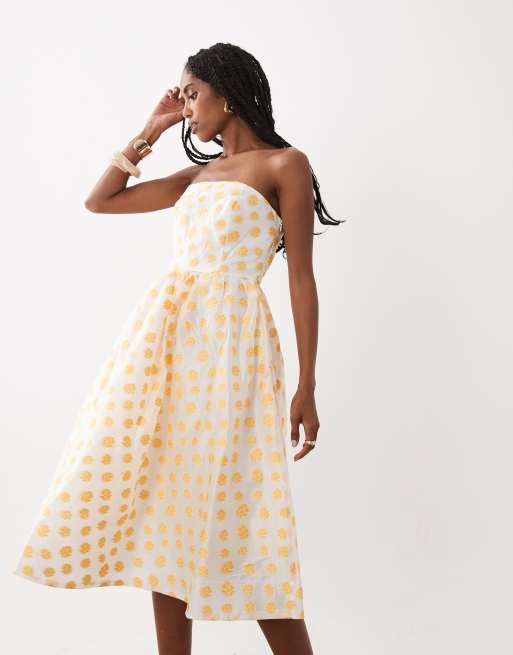 True Decadence Bandeau midi dress in cream mustard jacquard, 3 of 4
