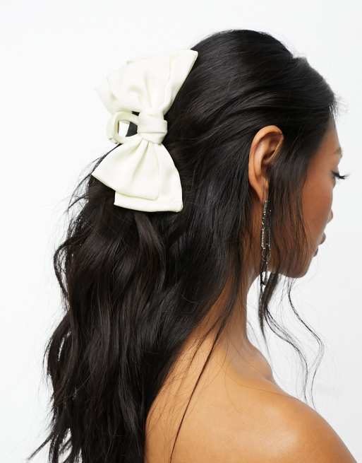 True Decadence - Barrette à cheveux avec nœud - Crème