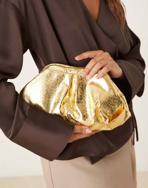 True Decadence – Bauschige Clutch in Metallic-Gold - view 1