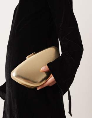 True Decadence True Decadence classic hard clutch bag in gold