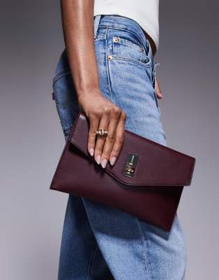 - dark burgundy 6790₽