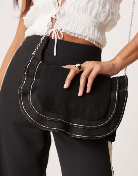 True Decadence – Clutch in Schwarz mit Rüschen und Strassdetail - view 1