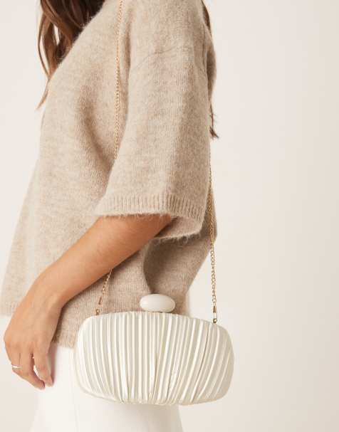 True Decadence - Cremehvid clutch-taske med plisseringer i satin - view 1