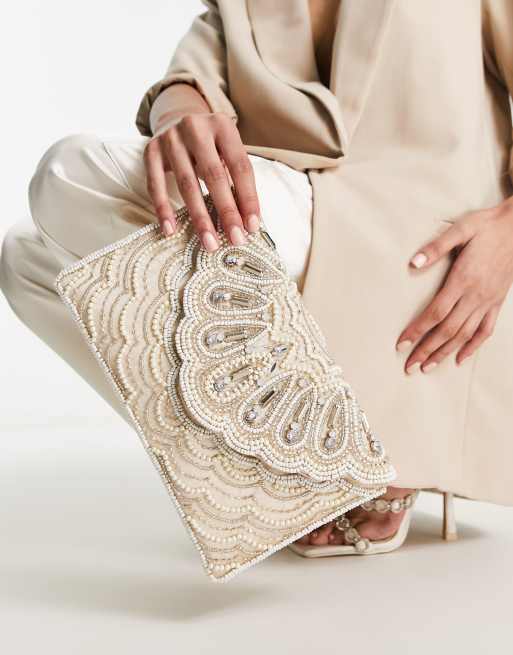 True Decadence - Envelopvormige clutch tas met geschulpte rand en kralen