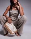 [True Decadence] True Decadence fringe and flower straw envelope clutch bag in brown/white-Multi No Size MULTI