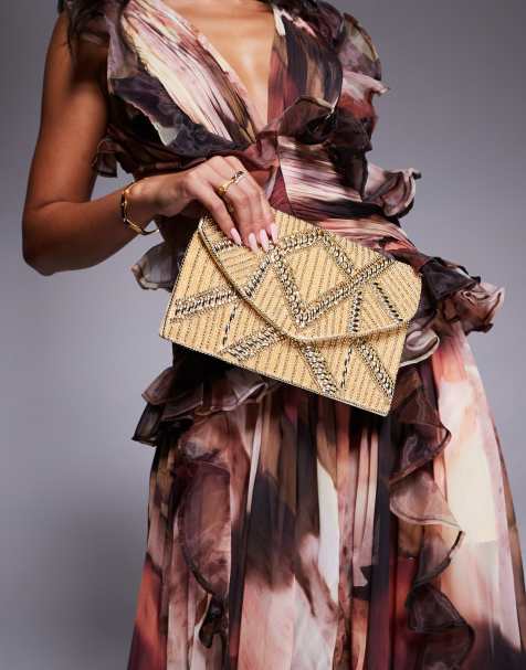 True Decadence – Goldfarbene Clutch mit Perlenverzierung und Umhängeriemen - view 1