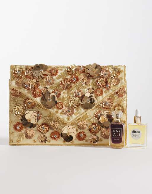 True Decadence - Guldfarvet clutch-taske i satin med kuvertform og paillet-detaljer, 2 af 4