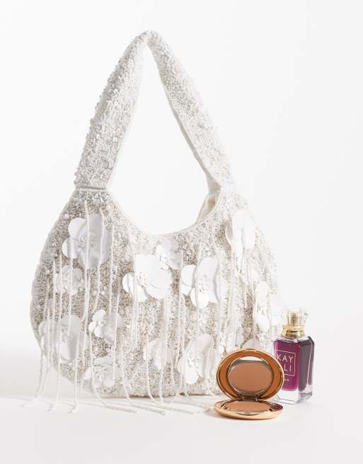 True Decadence – Handtasche in Weiß mit 3D-Blumen, 2 von 4