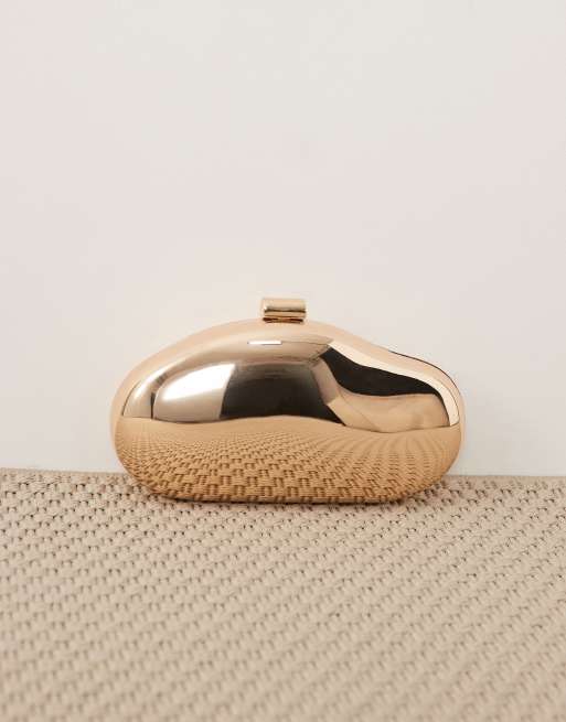 True Decadence - Harde metallic clutch met afneembare crossbody band in goud, 2 van 4