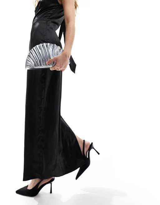 True Decadence - Metallic clutch met plooien in zilver, 2 van 4