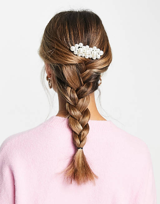True Decadence occasion pearl cluster hair comb | ASOS
