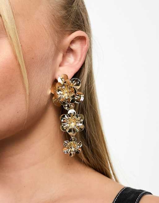 True Decadence - Orecchini pendenti appariscenti color oro con fiori